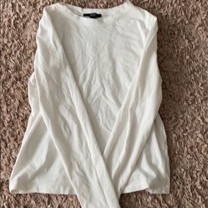 White long sleeve tee